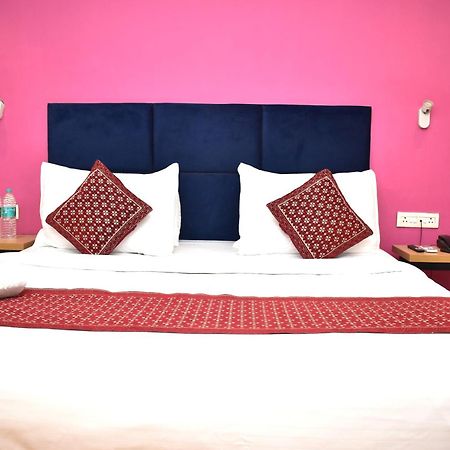 Hotel La Serene By Qotel-Gagan Vihar Anand Vihar Neu-Delhi Exterior foto
